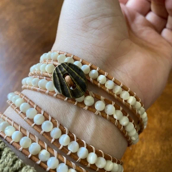 Handmade Leather & Mother of Pearl Beads Wrap Bracelet - Picture 5 of 6